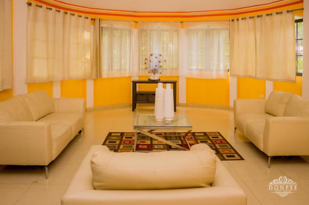 Donpee Guest House Leogane Eksteriør bilde