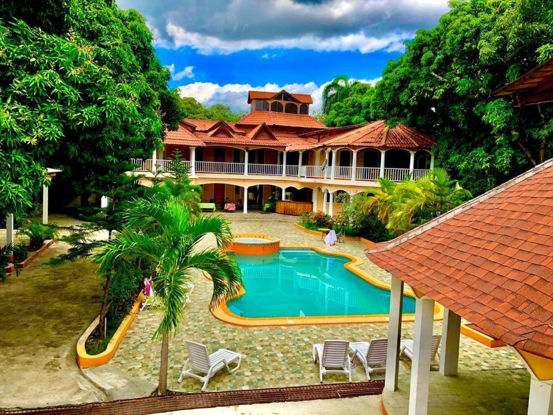 Donpee Guest House Leogane Eksteriør bilde